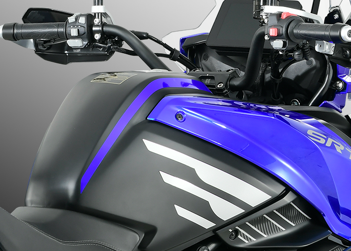 QJMOTOR SRT 800 SX presencia