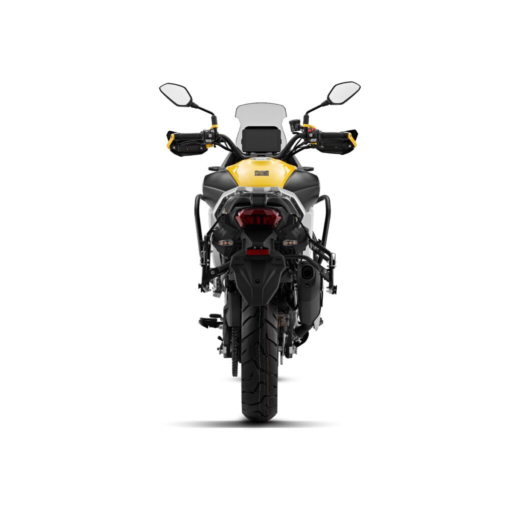 QJMOTOR SVT650 atrás 1200X1200