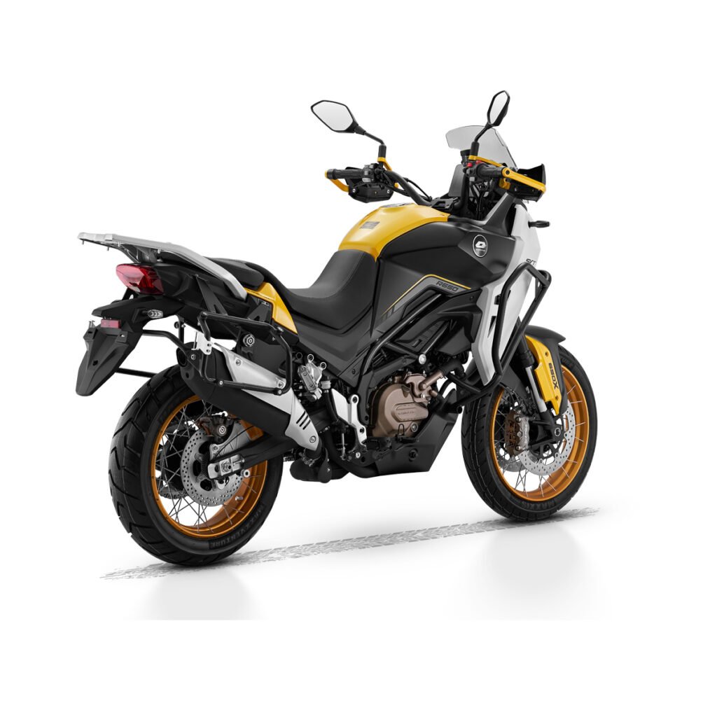 QJMOTOR SVT650 derecha atrás 1200X1200