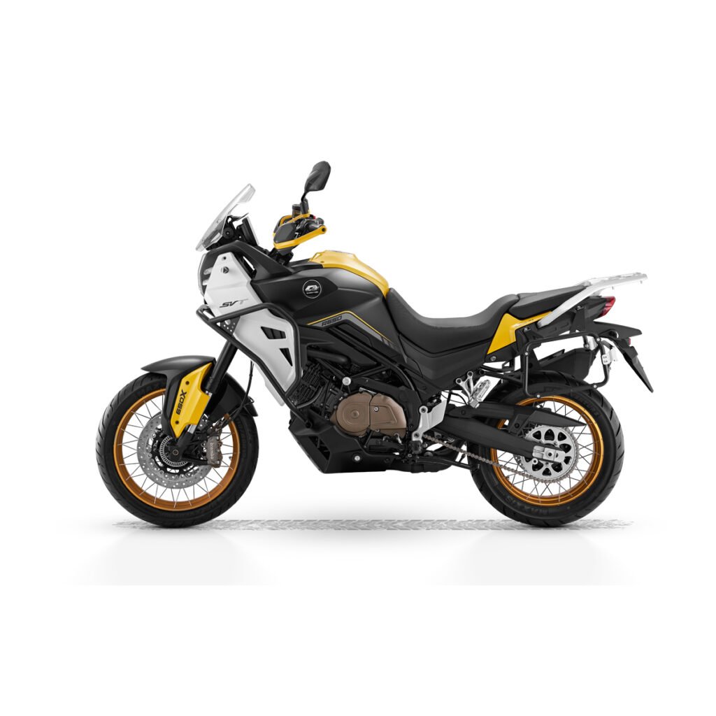 QJMOTOR SVT650 perfilizquierdo 1200X1200