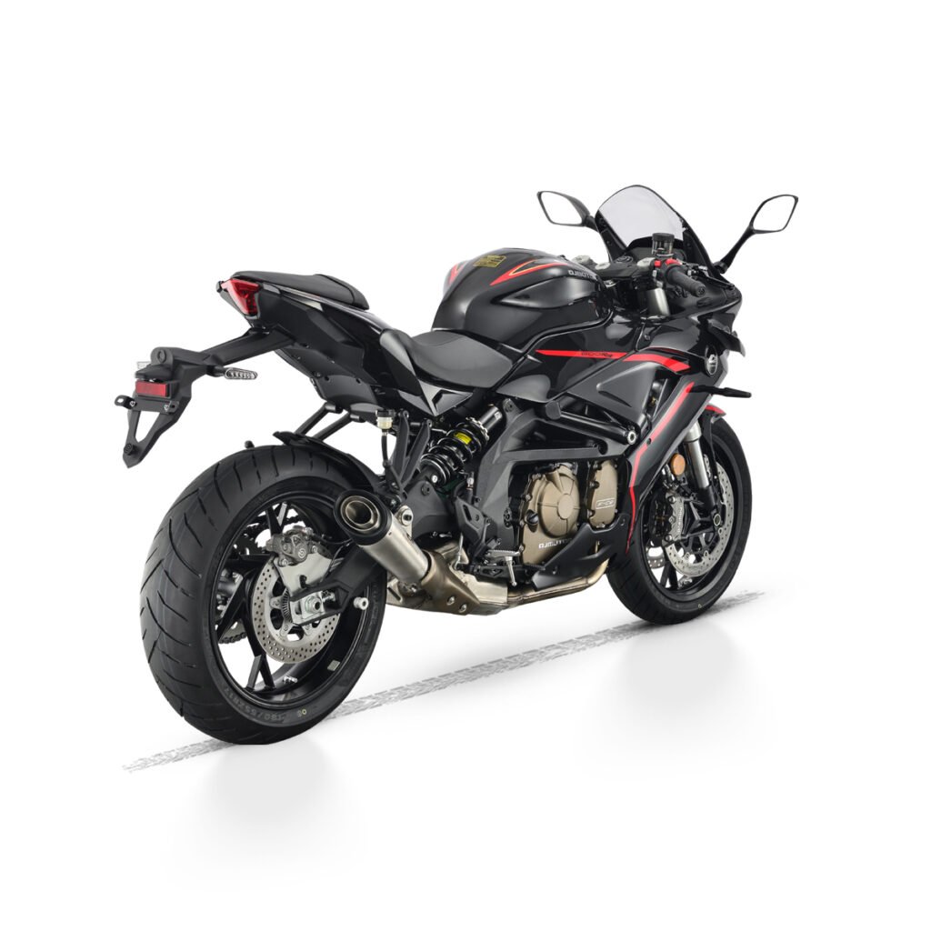 QJMOTOR SRK 600 RC derecha atrás 1200X1200 (1)