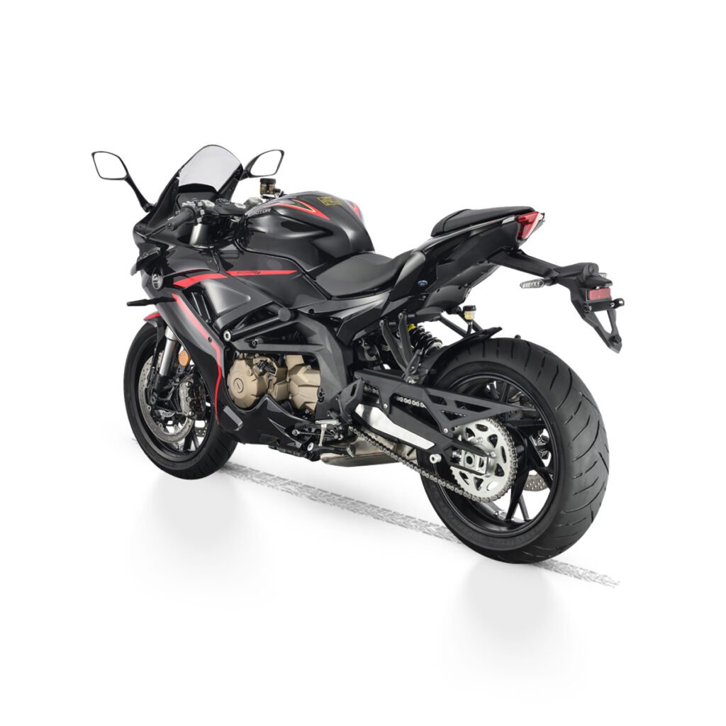 QJMOTOR SRK 600 RC izquierda atrá 1200X1200 (1)