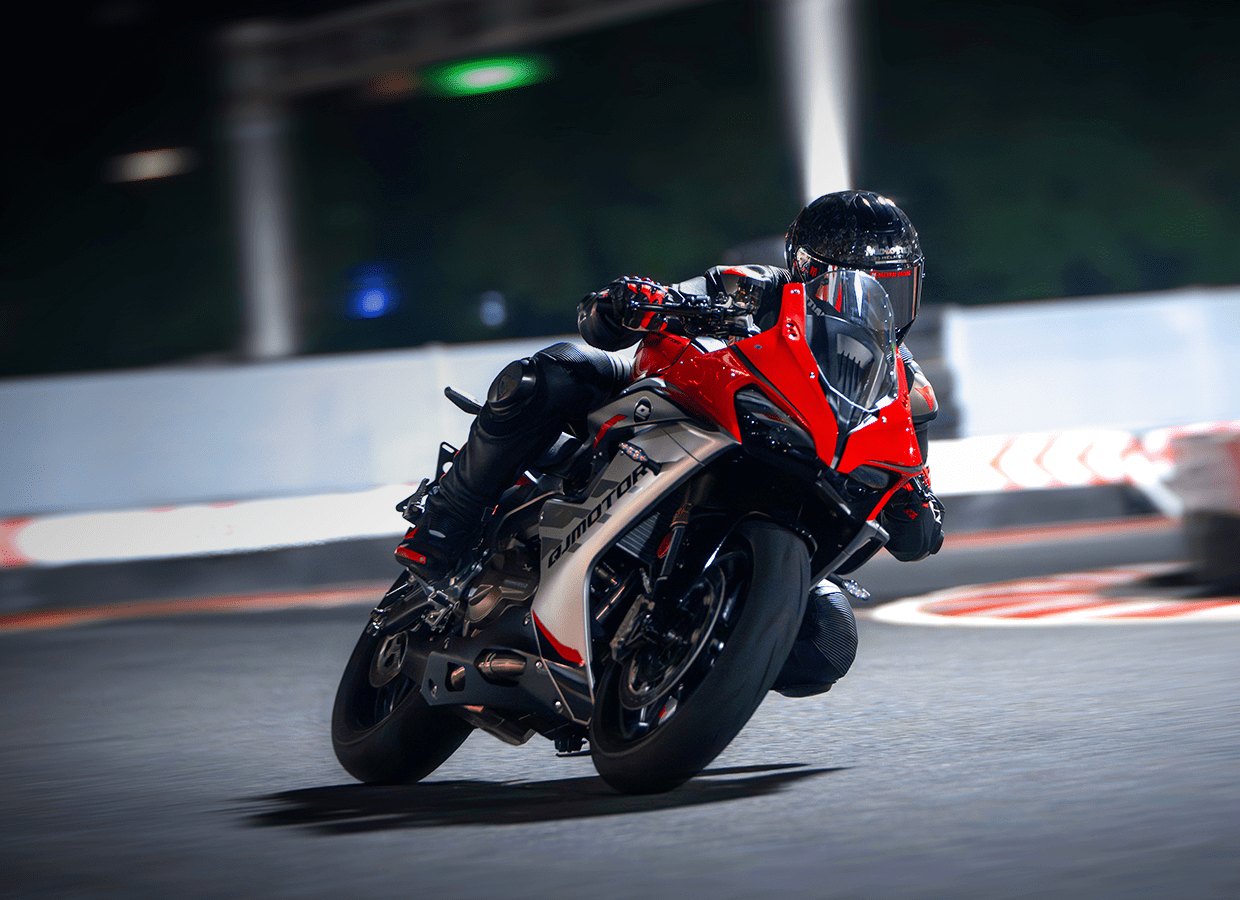 QJMOTOR SRK 550 RS