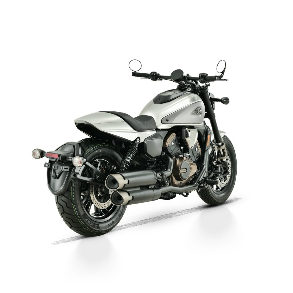 QJMOTOR SRV600 derecha atras 1200X1200