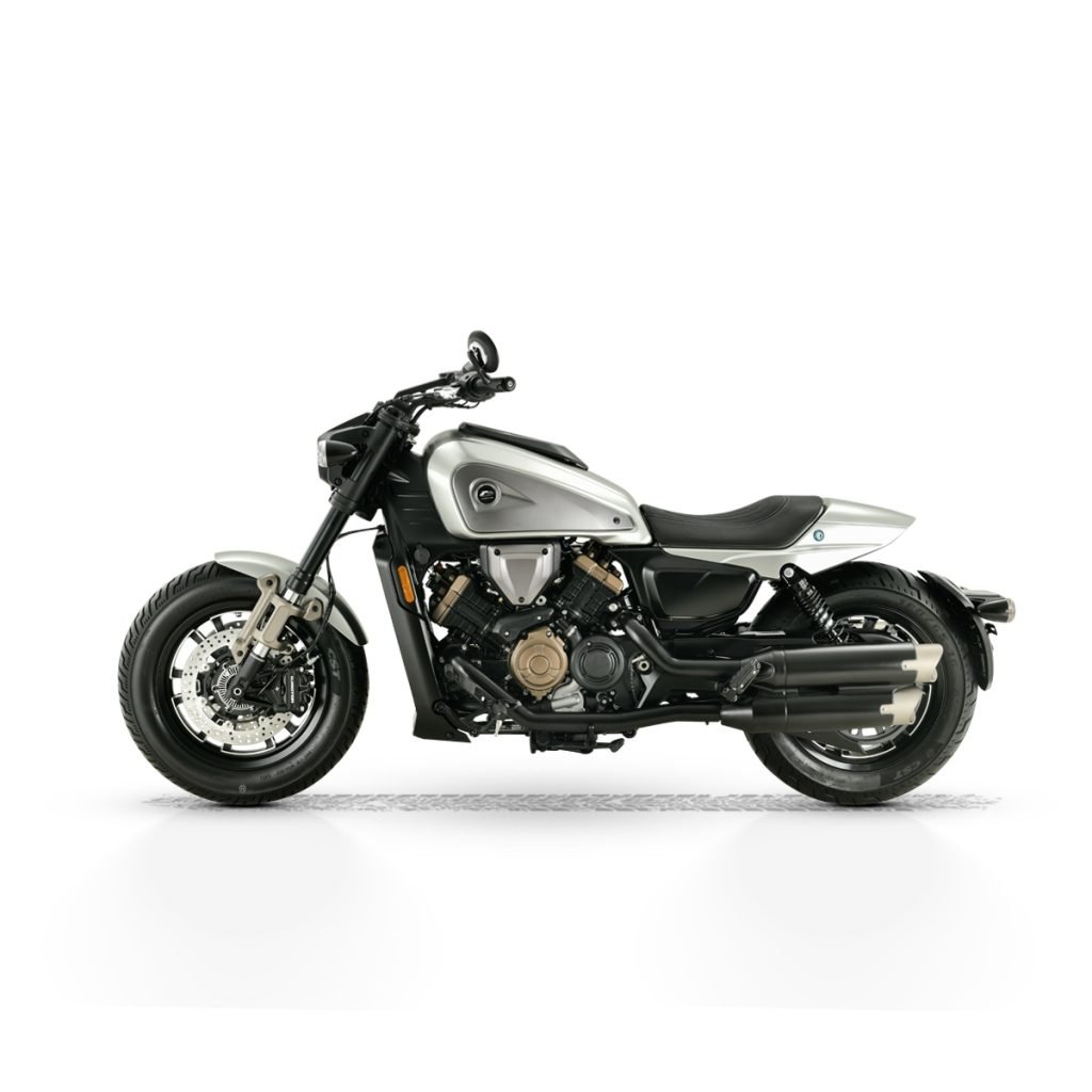 QJMOTOR SRV600 perfil izquierdo 1200X1200