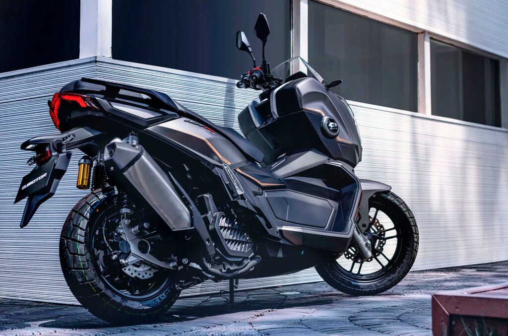 Motocicleta ATR 150 QJMOTOR